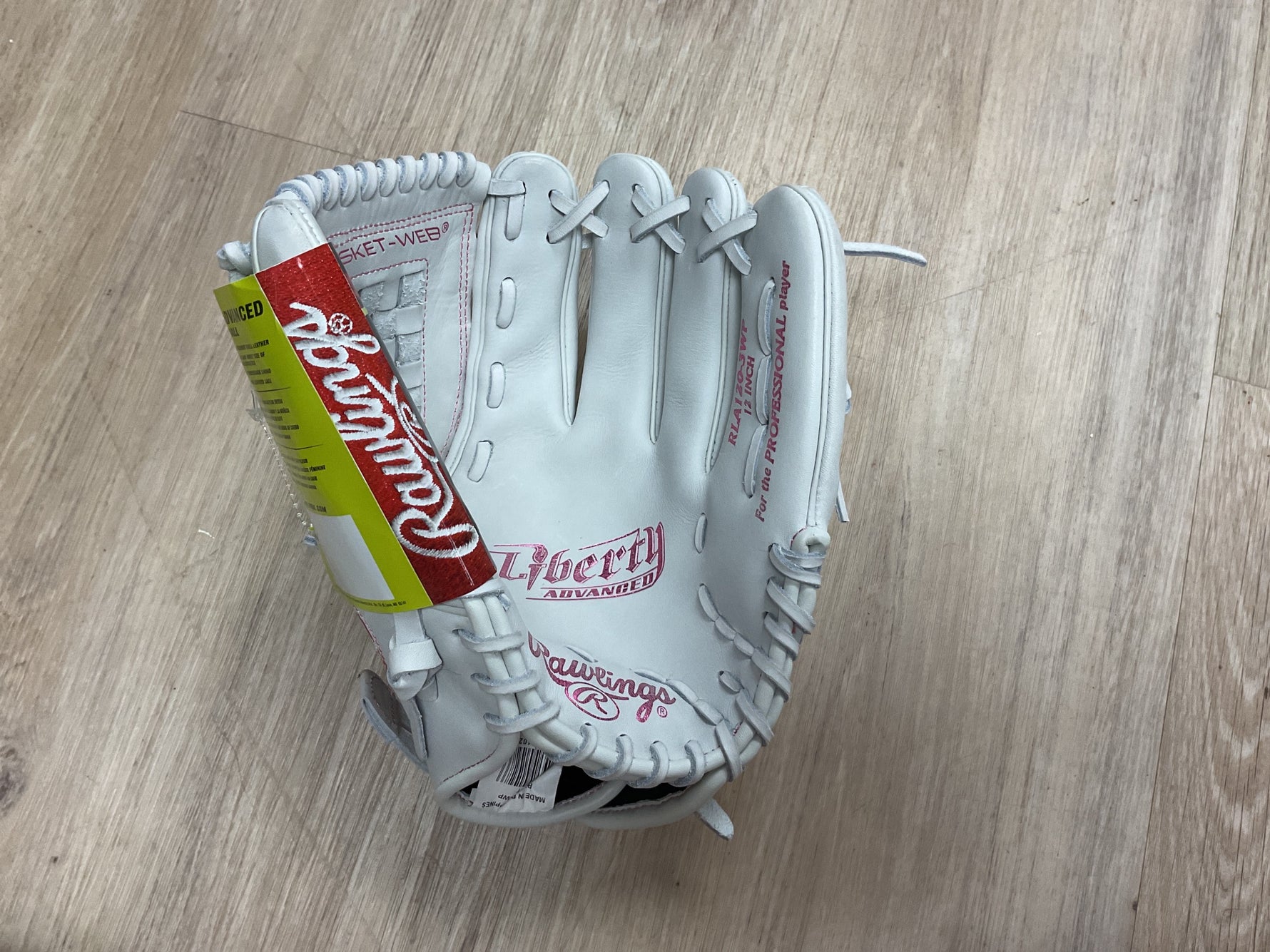Rawlings, ERLC29 - WHITE AND PINK  image 0